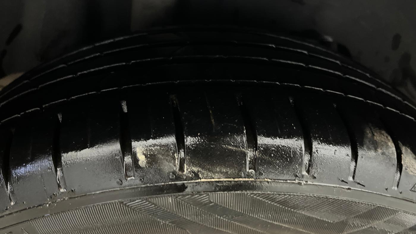2019 Ford New Figo TITANIUM BLU 1.2 PETROL, Petrol, Manual, 82,960 km, Right Rear Tyre Tread