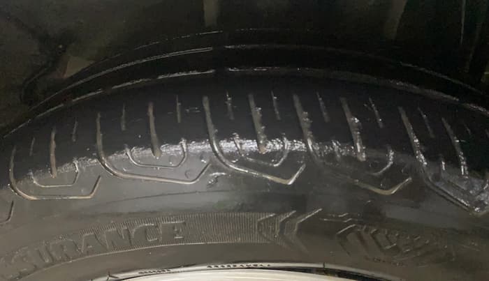 2021 Tata Tiago XT PETROL, Petrol, Manual, 66,543 km, Left Rear Tyre Tread