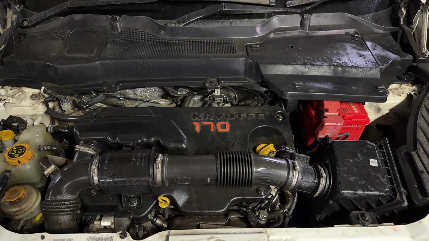 2022 Tata Harrier XZA PLUS 2.0L, Diesel, Automatic, 75,000 km, Engine View