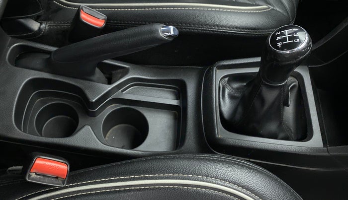 2018 Maruti Vitara Brezza ZDI PLUS, Diesel, Manual, 57,593 km, Gear Lever