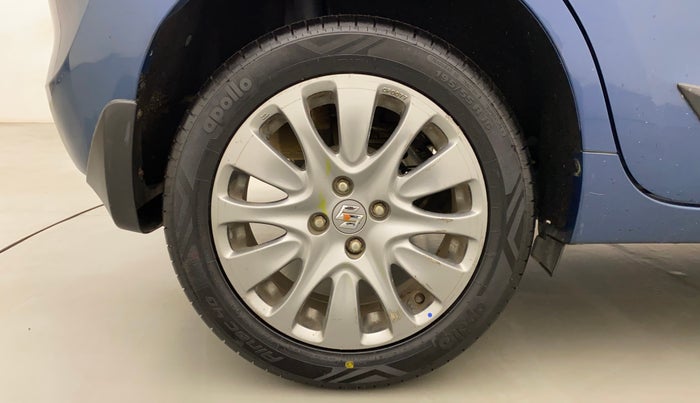 2017 Maruti Baleno ALPHA PETROL 1.2, Petrol, Manual, 53,948 km, Right Rear Wheel