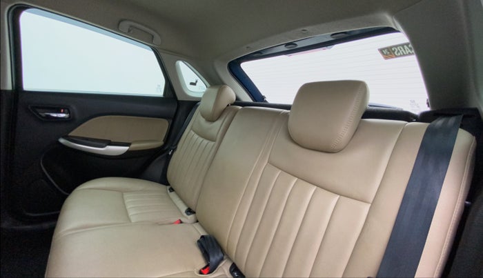 2017 Maruti Baleno ALPHA PETROL 1.2, Petrol, Manual, 53,948 km, Right Side Rear Door Cabin