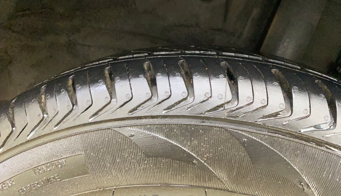 2013 Hyundai Grand i10 MAGNA 1.2 KAPPA VTVT, Petrol, Manual, 87,563 km, Left Rear Tyre Tread