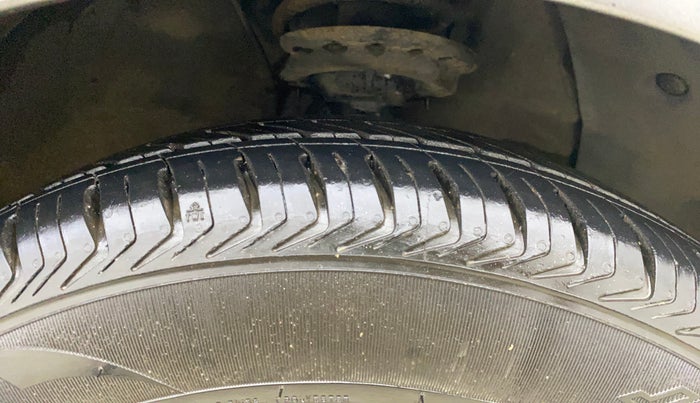 2013 Hyundai Grand i10 MAGNA 1.2 KAPPA VTVT, Petrol, Manual, 87,563 km, Right Front Tyre Tread