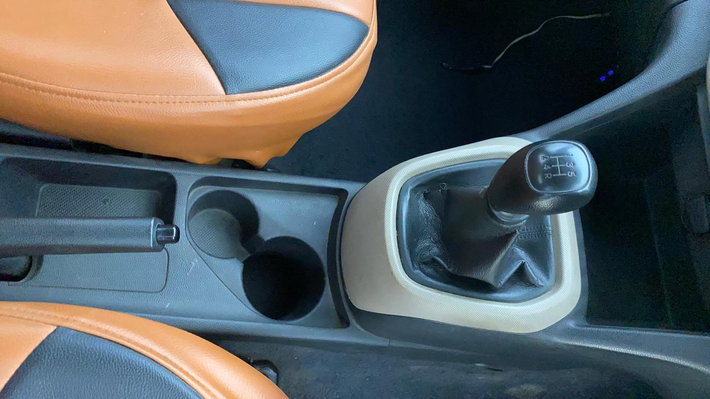 2013 Hyundai Grand i10 MAGNA 1.2 KAPPA VTVT, Petrol, Manual, 87,330 km, Gear Lever