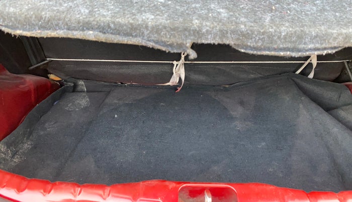 2015 Hyundai Eon ERA +, Petrol, Manual, 42,818 km, Boot Inside