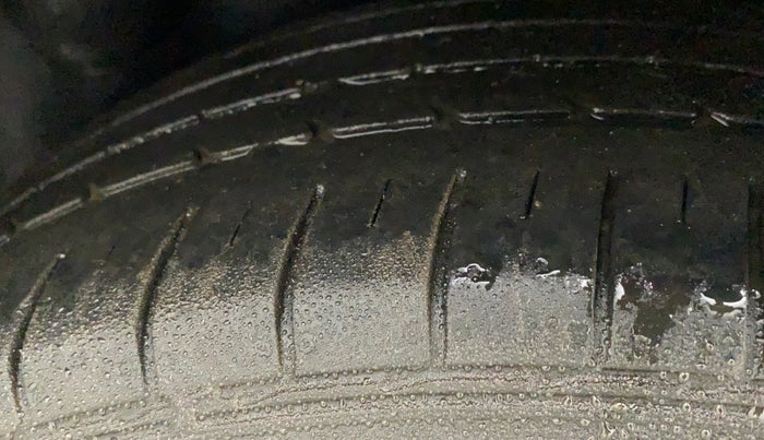 2020 Volkswagen Polo 1.0 GT TSI AT, Petrol, Automatic, 41,868 km, Right Rear Tyre Tread