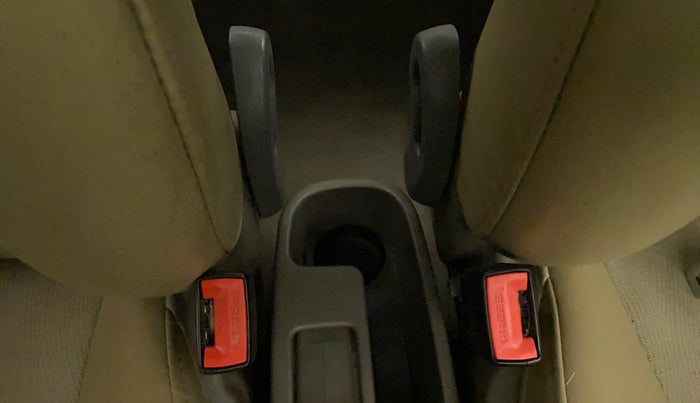 2013 Hyundai i10 MAGNA 1.1, Petrol, Manual, 33,115 km, Driver Side Adjustment Panel