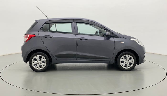 2015 Hyundai Grand i10 MAGNA 1.2 KAPPA VTVT, Petrol, Manual, 19,671 km, Right Side View