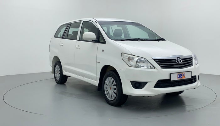2012 Toyota Innova 2.5 GX 8 STR BS IV, Diesel, Manual, 2,02,398 km, Right Front Diagonal