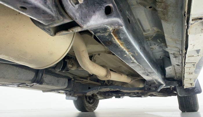 2012 Toyota Innova 2.5 GX 8 STR BS IV, Diesel, Manual, 2,02,398 km, Right Side Underbody