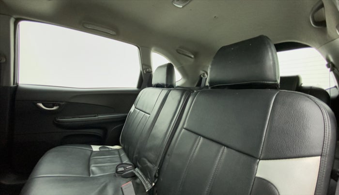 2017 Honda BR-V 1.5L I- DTEC S, Diesel, Manual, 1,18,052 km, Right Side Rear Door Cabin