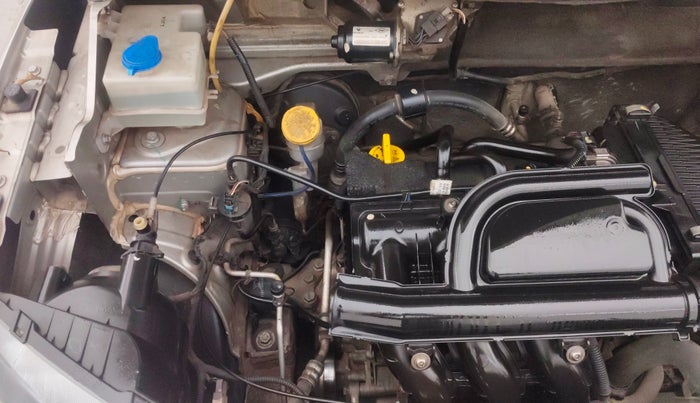 2016 Renault Kwid RXT 0.8, Petrol, Manual, 75,699 km, Engine View - Right