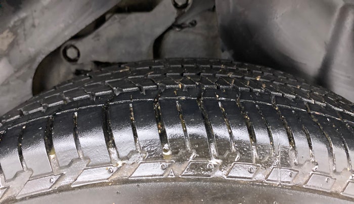2021 Tata Harrier XZA PLUS 2.0L, Diesel, Automatic, 97,552 km, Left Rear Tyre Tread