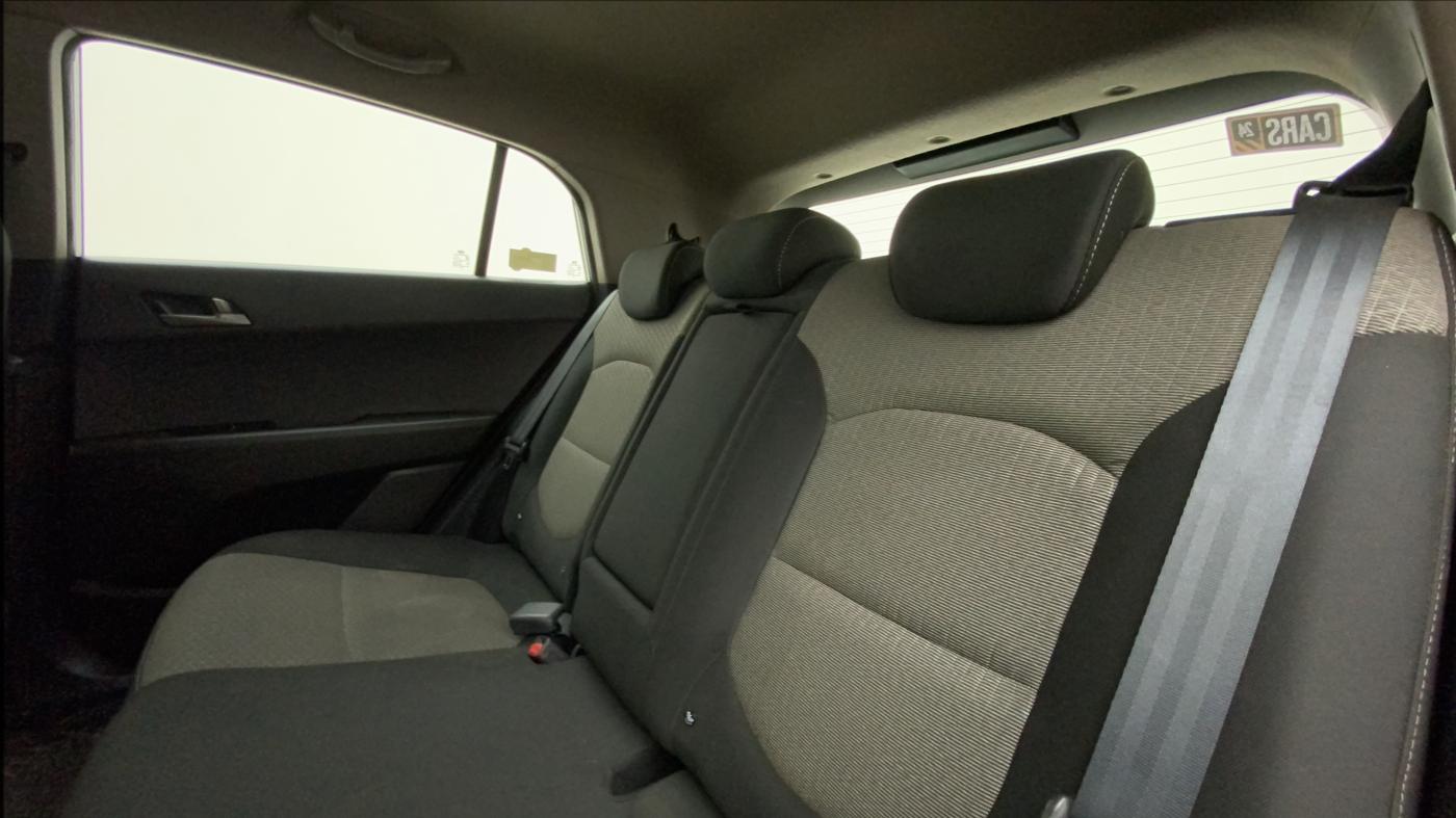 2016 Hyundai Creta SX PLUS AT 1.6 PETROL, Petrol, Automatic, 78,838 km, Right Side Rear Door Cabin