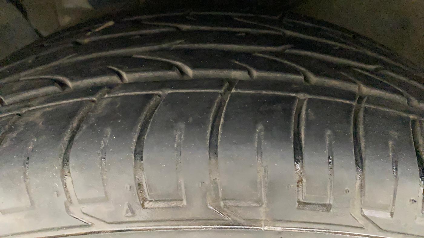 2016 Hyundai Creta SX PLUS AT 1.6 PETROL, Petrol, Automatic, 78,838 km, Left Front Tyre Tread