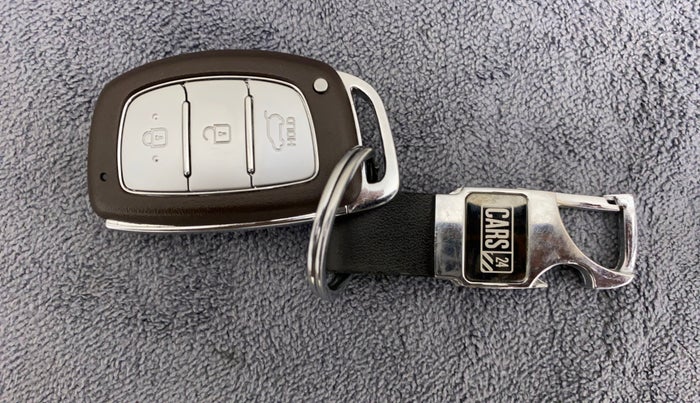 2016 Hyundai Creta SX PLUS AT 1.6 PETROL, Petrol, Automatic, 78,838 km, Key Close Up