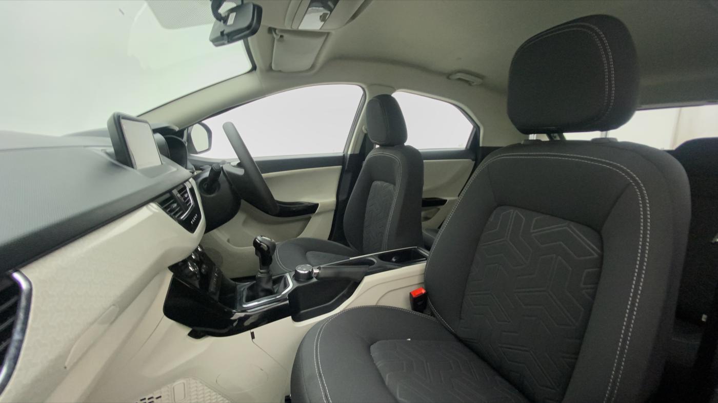 2021 Tata NEXON XZ PETROL, Petrol, Manual, 2,852 km, Right Side Front Door Cabin
