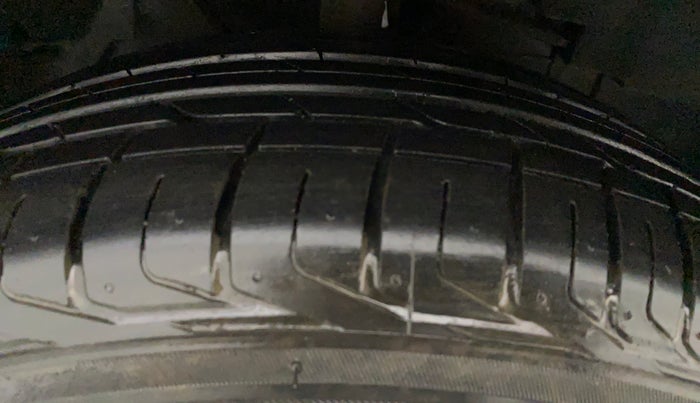 2021 Tata NEXON XZ PETROL, Petrol, Manual, 2,852 km, Left Rear Tyre Tread