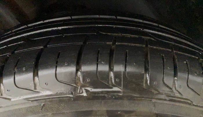 2021 Tata NEXON XZ PETROL, Petrol, Manual, 2,852 km, Left Front Tyre Tread