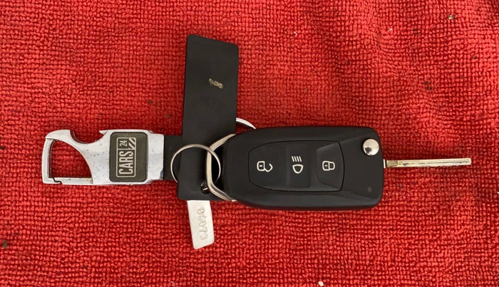 2021 Tata NEXON XZ PETROL, Petrol, Manual, 2,852 km, Key Close Up
