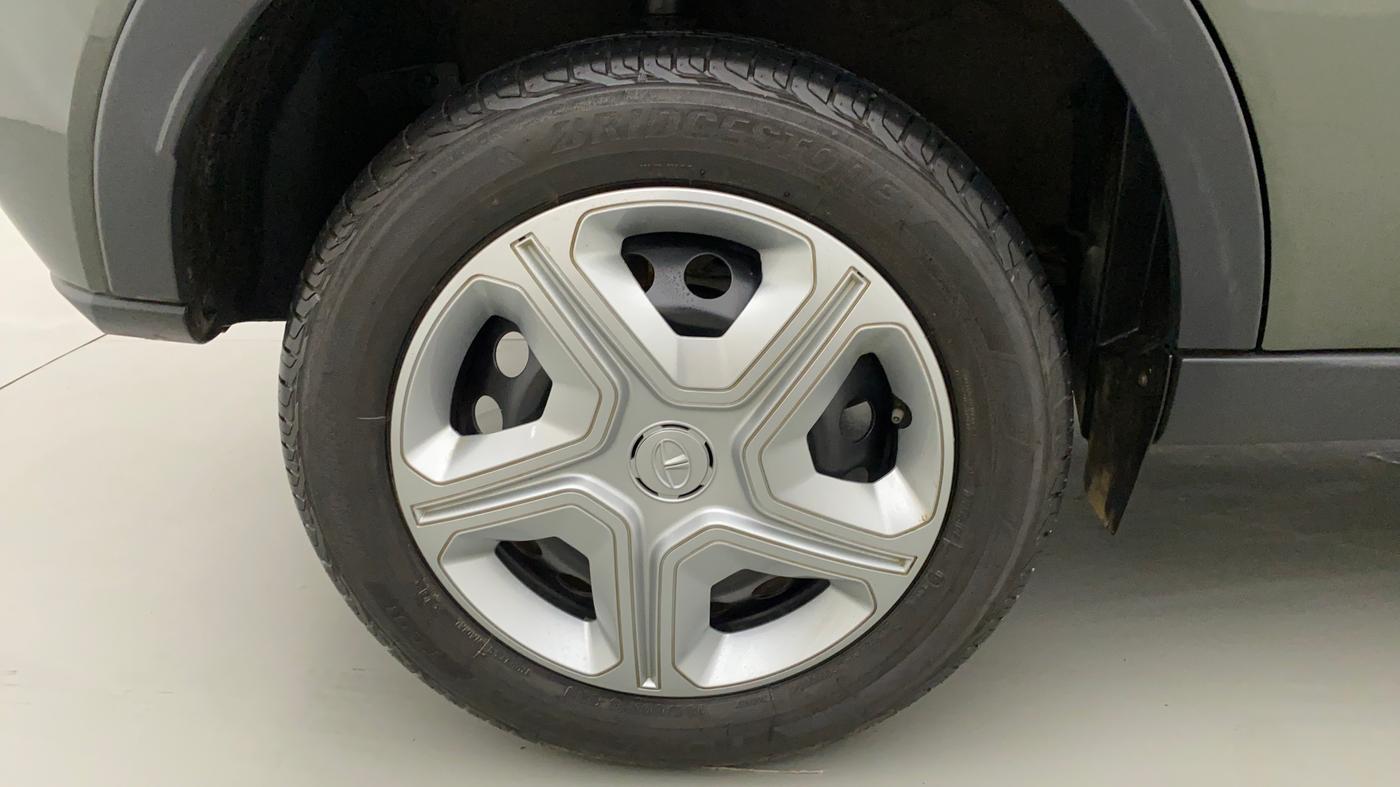 2021 Tata NEXON XZ PETROL, Petrol, Manual, 2,852 km, Right Rear Wheel