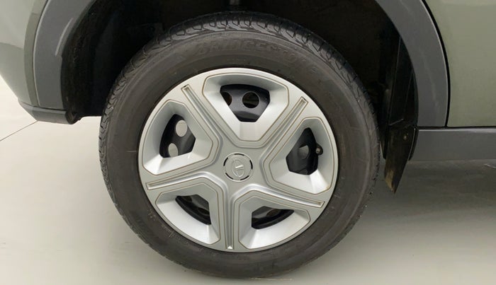 2021 Tata NEXON XZ PETROL, Petrol, Manual, 2,852 km, Right Rear Wheel