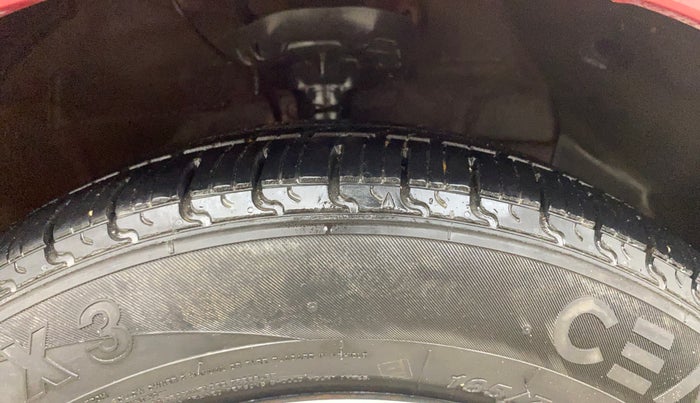 2019 Hyundai NEW SANTRO SPORTZ MT, Petrol, Manual, 70,333 km, Right Front Tyre Tread