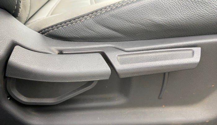 2021 Hyundai GRAND I10 NIOS ASTA AMT 1.2 KAPPA VTVT, Petrol, Automatic, 32,804 km, Driver Side Adjustment Panel