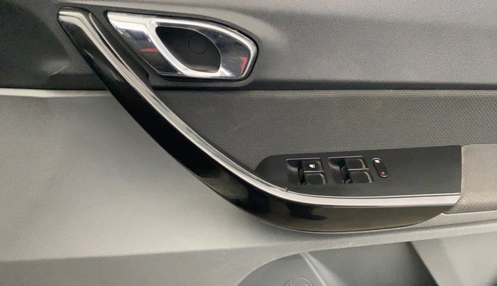2018 Tata TIGOR XZA PETROL, Petrol, Automatic, 54,314 km, Driver Side Door Panels Control