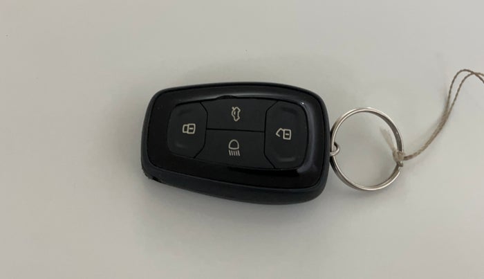 2022 Tata TIGOR XZ PLUS PETROL, Petrol, Manual, 37,457 km, Key Close Up