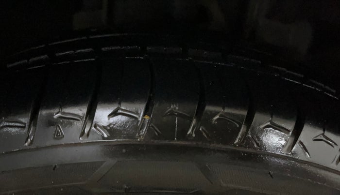 2022 Tata TIGOR XZ PLUS PETROL, Petrol, Manual, 37,457 km, Right Front Tyre Tread