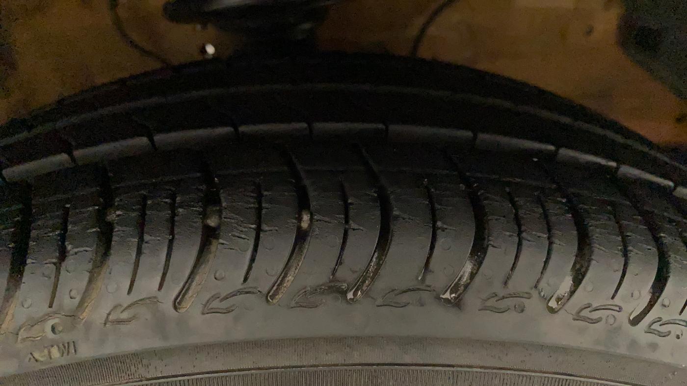 2019 Maruti S PRESSO VXI+, Petrol, Manual, 8,458 km, Right Front Tyre Tread