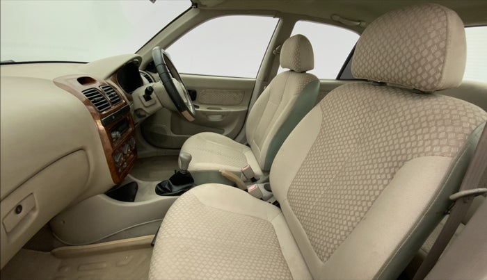 2009 Hyundai Accent EXECUTIVE, Petrol, Manual, 84,144 km, Right Side Front Door Cabin