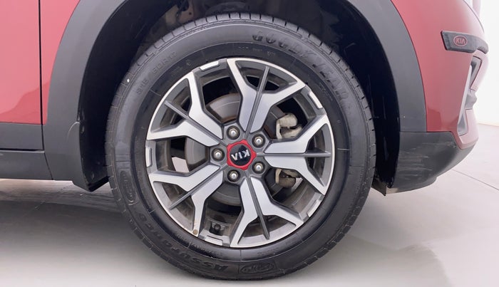 2020 KIA SELTOS GTK 1.4 GDI PETROL, Petrol, Manual, 26,963 km, Right Front Wheel