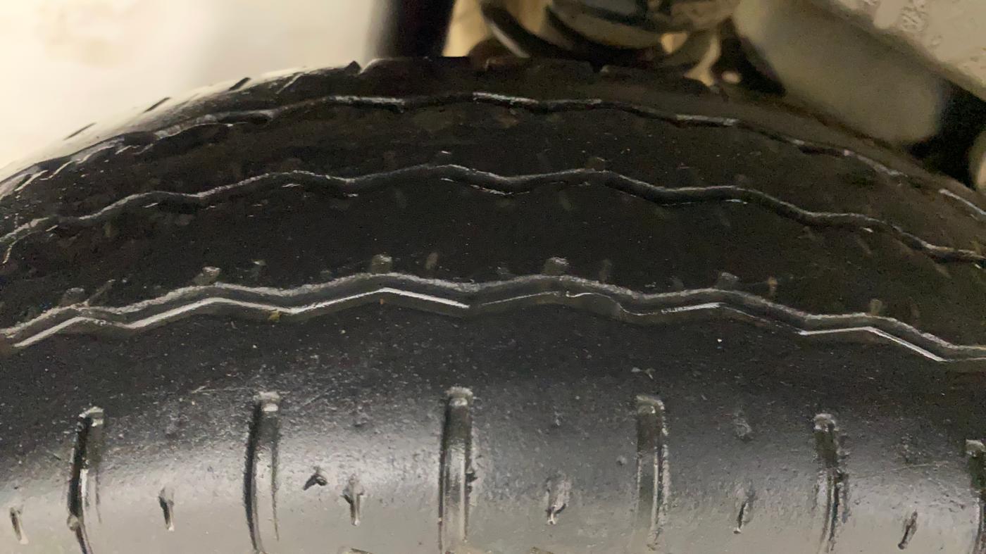 2020 Maruti Eeco 5 STR, Petrol, Manual, 96,092 km, Right Rear Tyre Tread