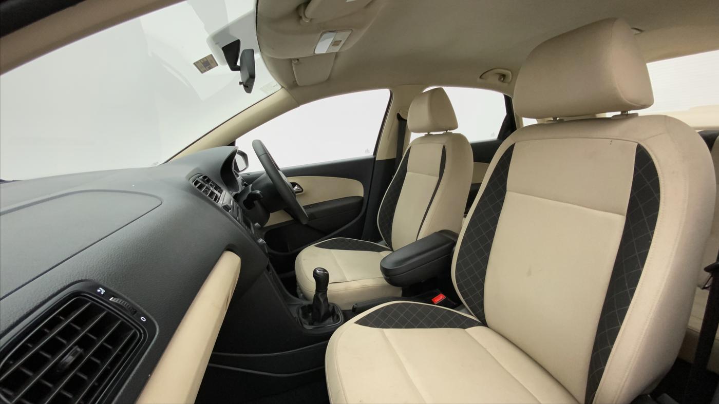 2018 Skoda Rapid 1.6 MPI MT ACTIVE, Petrol, Manual, 7,704 km, Right Side Front Door Cabin