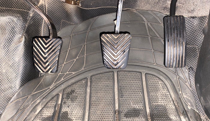 2016 Hyundai Creta SX PLUS 1.6 PETROL, Petrol, Manual, 74,277 km, Pedals