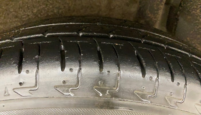 2021 Maruti IGNIS ALPHA 1.2 AMT, Petrol, Automatic, 13,850 km, Left Rear Tyre Tread
