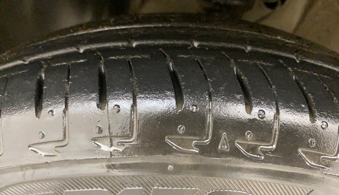 2021 Maruti IGNIS ALPHA 1.2 AMT, Petrol, Automatic, 13,850 km, Left Front Tyre Tread