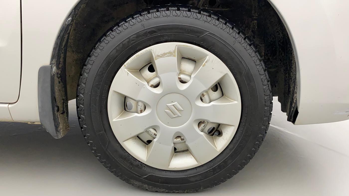2013 Maruti Wagon R 1.0 LXI CNG, CNG, Manual, 79,953 km, Right Front Wheel