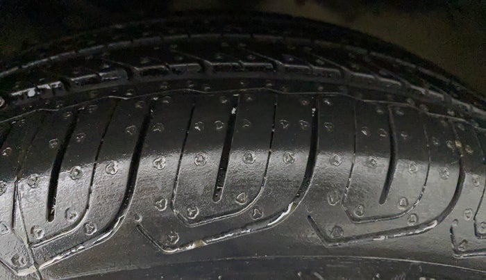 2020 Maruti IGNIS ALPHA 1.2 AMT, Petrol, Automatic, 35,980 km, Left Rear Tyre Tread