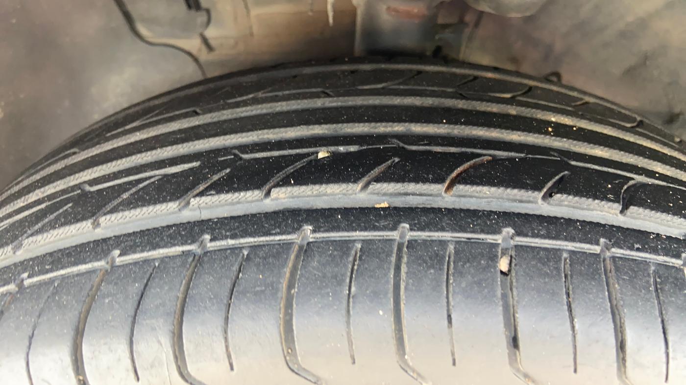 2021 Hyundai Verna SX (O) 1.0 TURBO DCT, Petrol, Automatic, 94,596 km, Left Front Tyre Tread