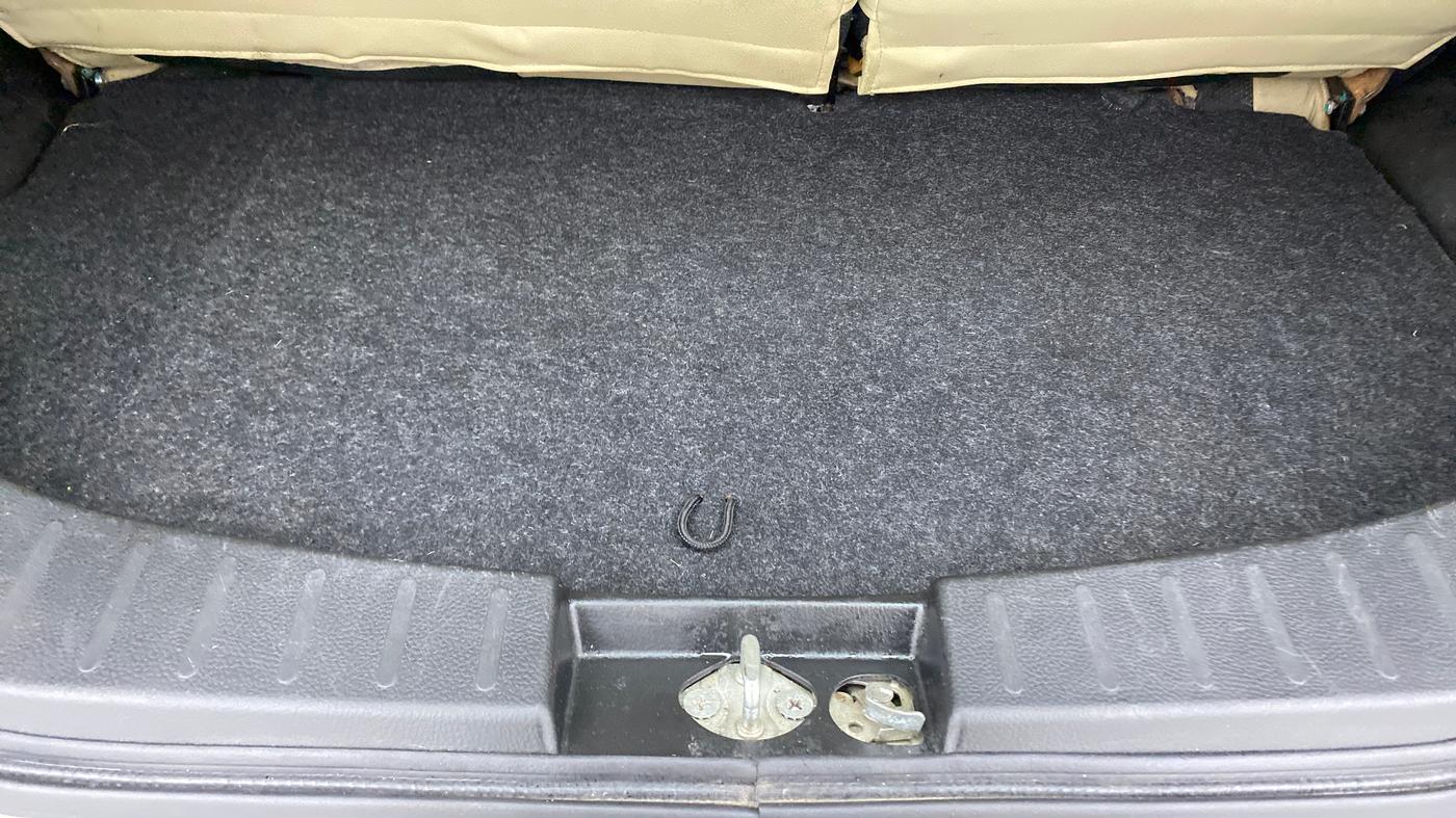 2014 Maruti Wagon R 1.0 VXI, Petrol, Manual, 50,197 km, Boot Inside