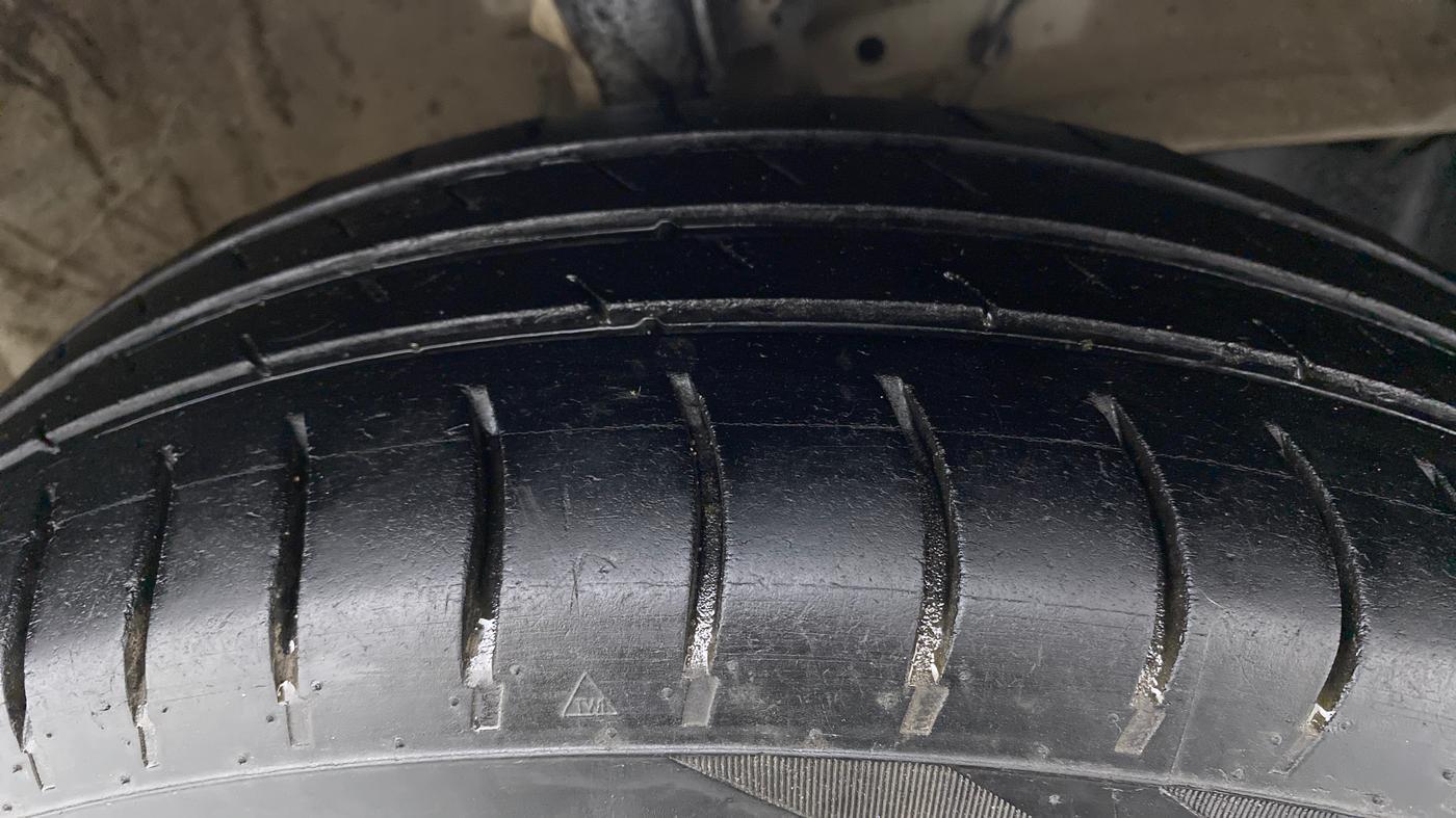 2018 Maruti Ertiga VDI SHVS, Diesel, Manual, 88,509 km, Right Front Tyre Tread