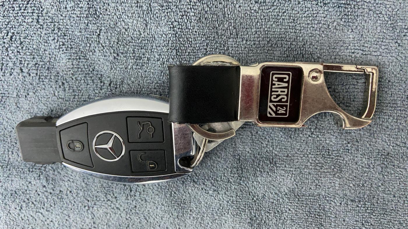 2013 Mercedes Benz E Class E 250 CDI AVANTGARDE, Diesel, Automatic, 1 km, Key Close Up