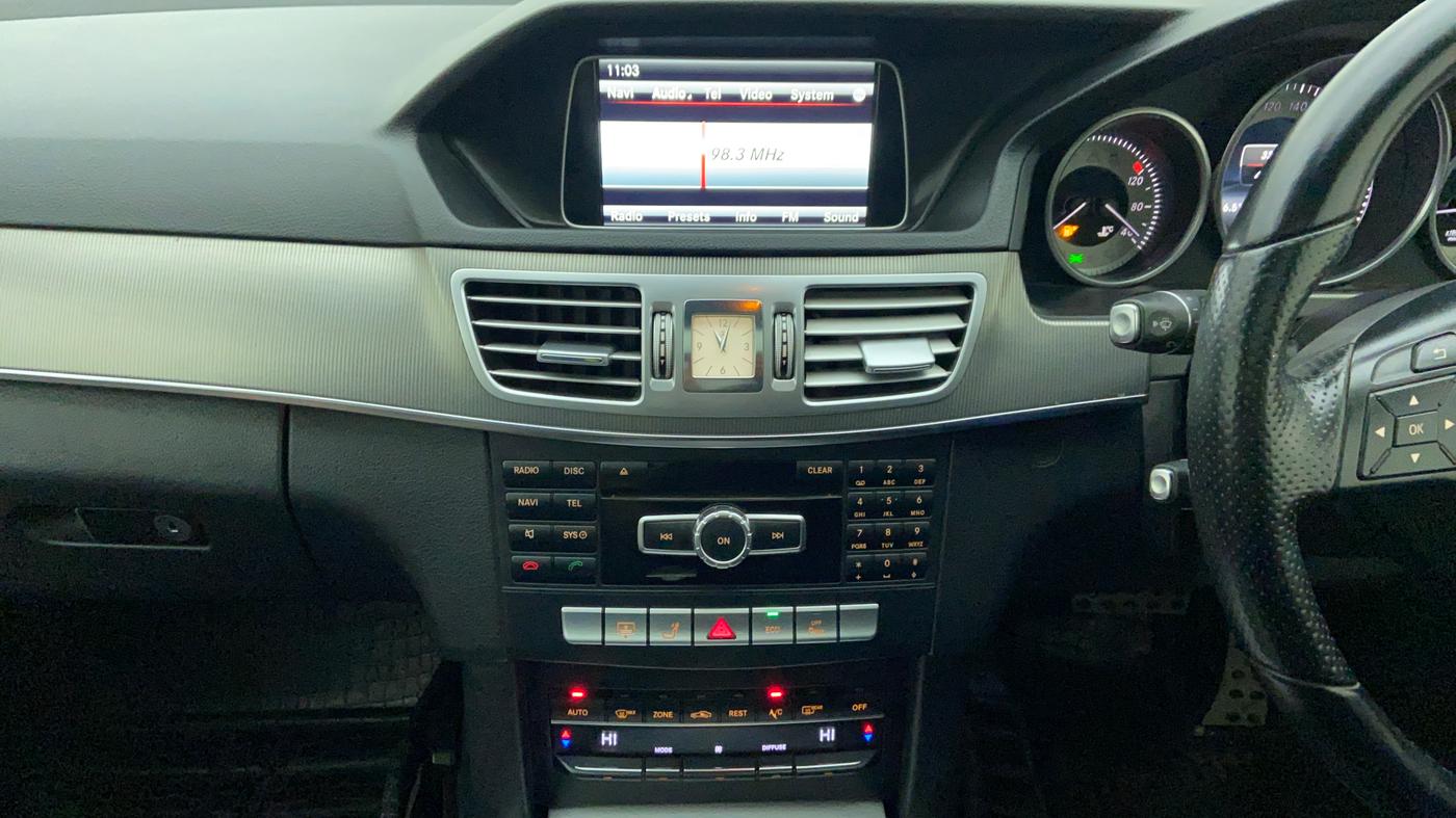 2013 Mercedes Benz E Class E 250 CDI AVANTGARDE, Diesel, Automatic, 1 km, Air Conditioner