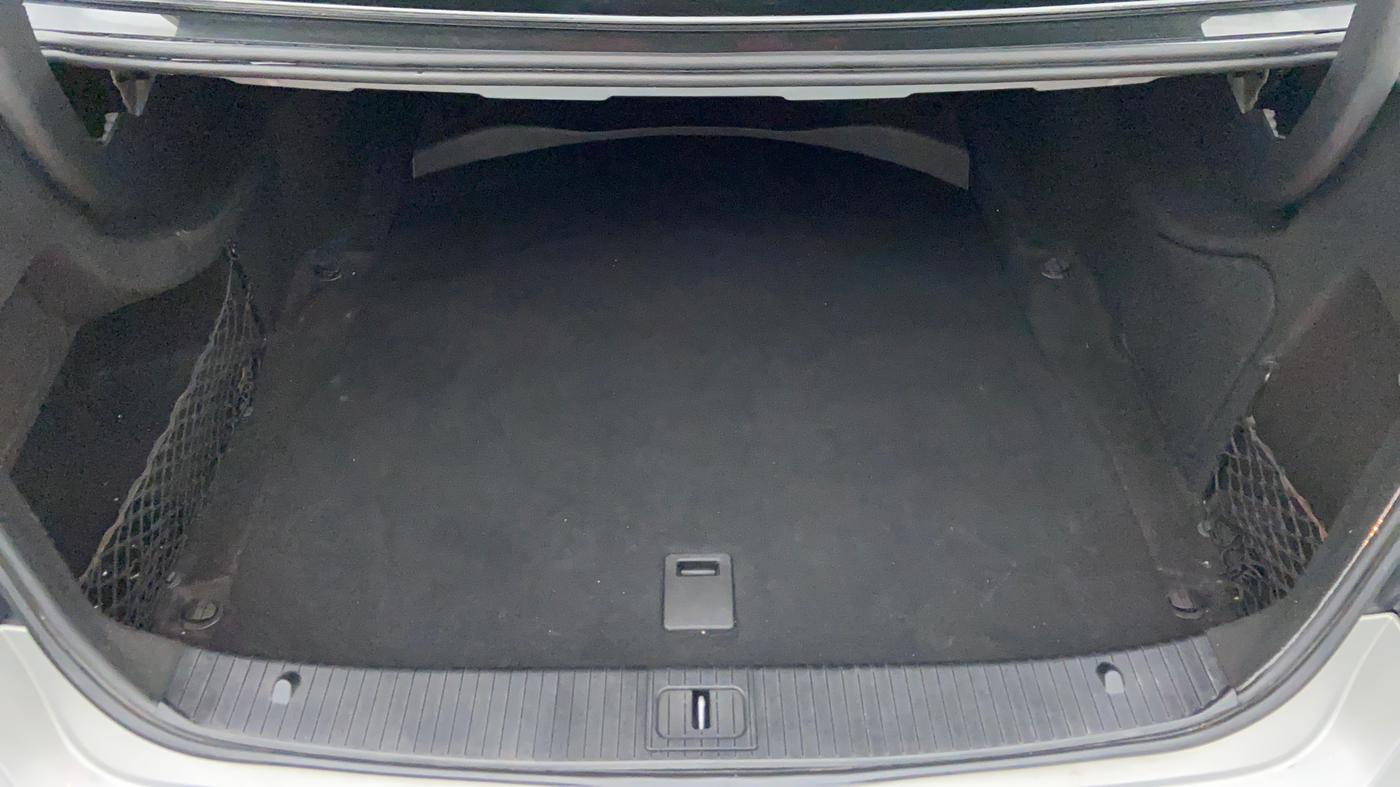 2013 Mercedes Benz E Class E 250 CDI AVANTGARDE, Diesel, Automatic, 1 km, Boot Inside