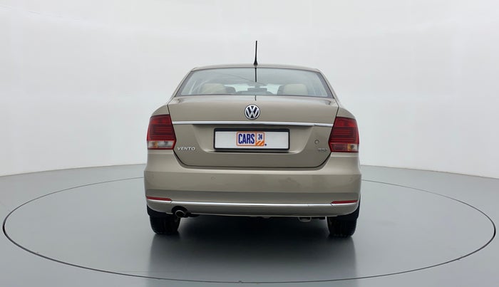 2016 Volkswagen Vento HIGHLINE PETROL AT, Petrol, Automatic, 35,564 km, Back/Rear View