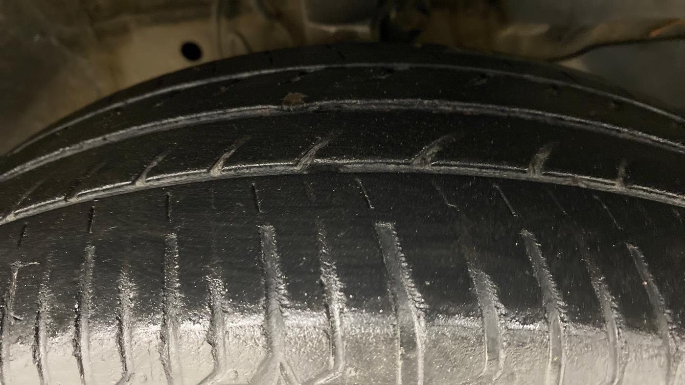 2017 Honda Jazz 1.2 V AT, Petrol, Automatic, 48,478 km, Right Front Tyre Tread
